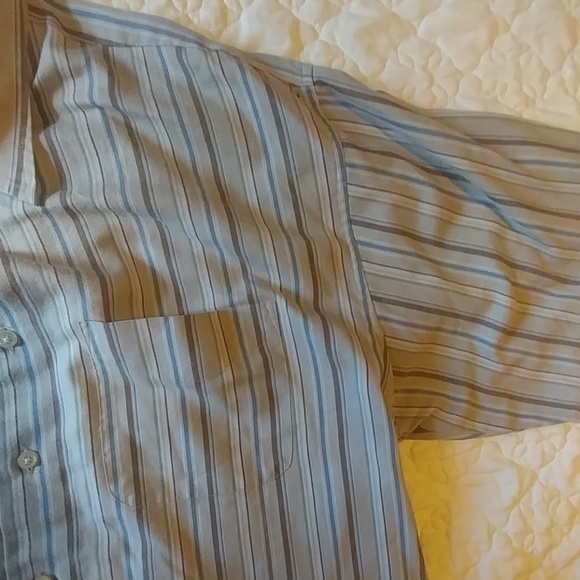 VanHeusen Tailored Striped short sleeve shirt - Picture 3 of 3
